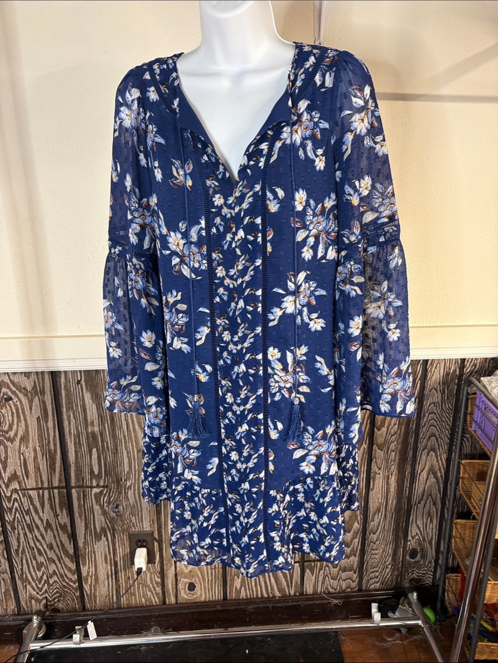 White House Black Market Navy Floral Mini Dress
